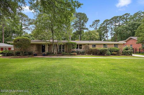 3669 Cavalier Dr, Jackson, MS, 39216-3502 | Card Image