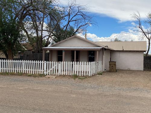 614 Katherine Ave, Moriarty, NM, 87035-7035 | Card Image