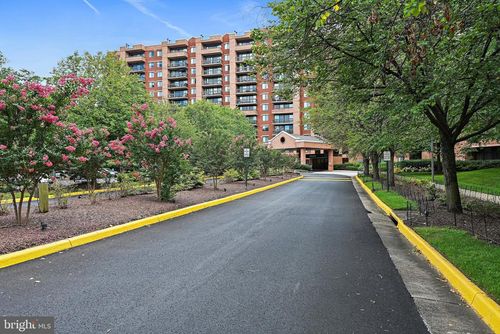 1218-2230 George C Marshall Dr, FALLS CHURCH, VA, 22043-2586 | Card Image