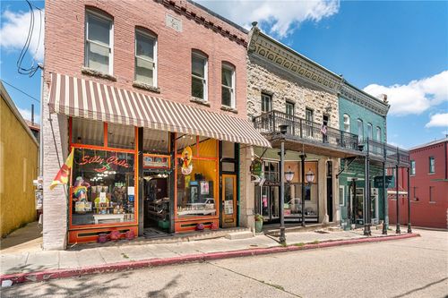 87 Spring St, Eureka Springs, AR, 72632-3104 | Card Image