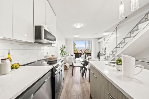 2296 E 33rd Ave, Vancouver, BC, V5N0H8 | Card Image