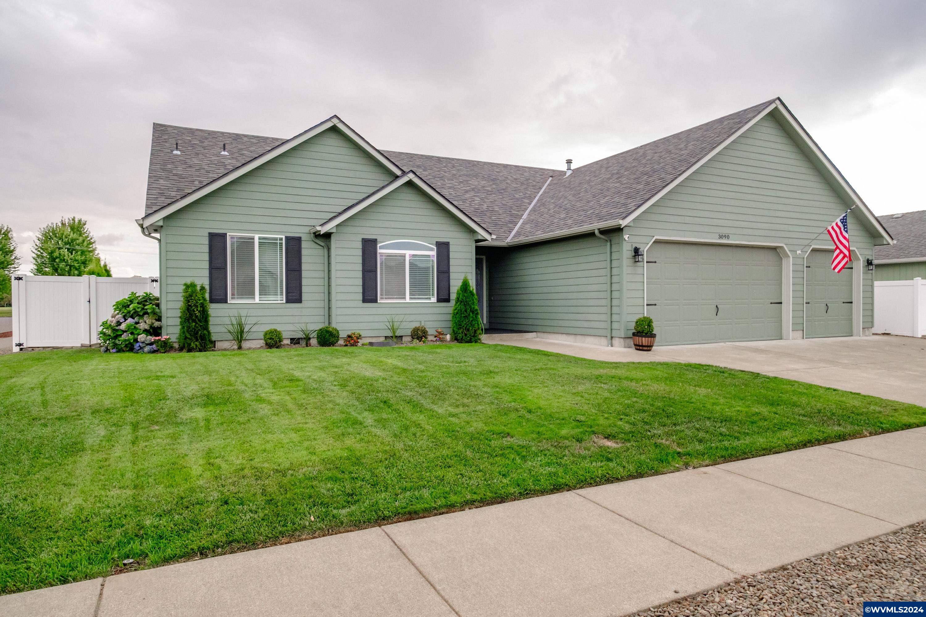 Oxford Ave, Albany, OR 97322