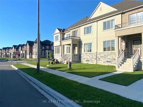 33 Carratuck St, East Gwillimbury, ON, L9N0P1 | Card Image