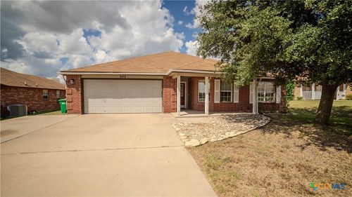 2112 Lincoln Ct, Belton, TX, 76513-1367 | Card Image