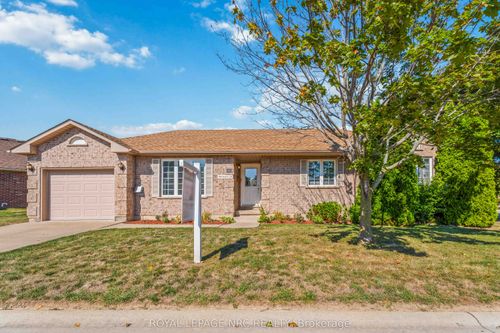 3900 Rainbow Lane, Vineland, ON, L0R2C0 | Card Image