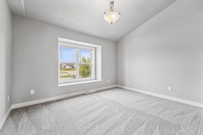 3487 E Rubyred Drive, House other with 5 bedrooms, 3 bathrooms and null parking in APPLETON WI | Image 20