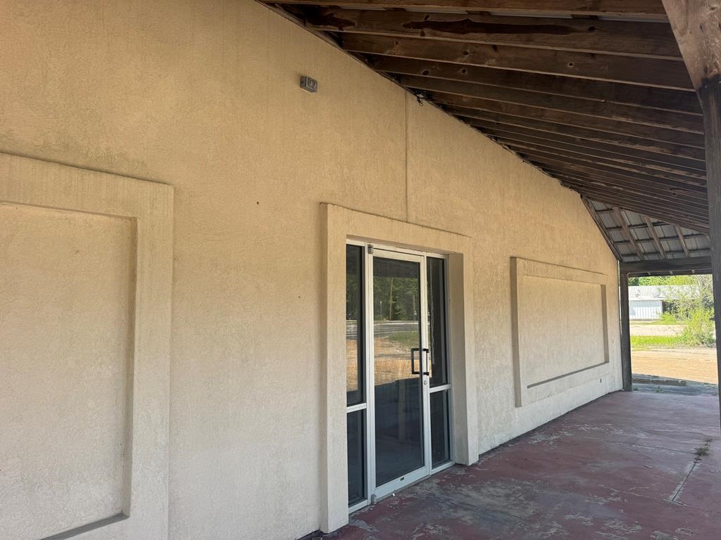 1211 N Margaret Ave, Kirbyville, TX 75956