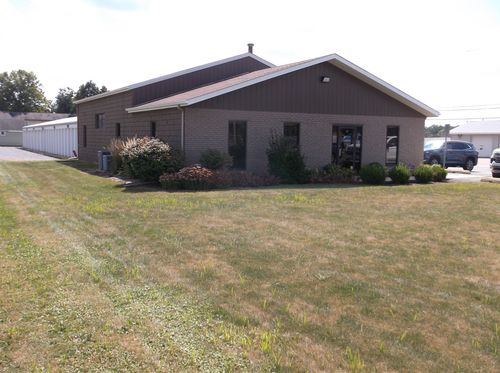 680 W Peru St, Princeton, IL, 61356-6803 | Card Image