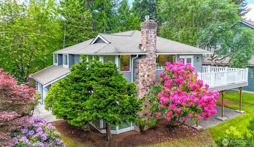 11633 132nd Ct Ne, Redmond, WA, 98052-2430 | Card Image