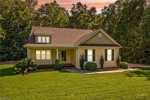 215 Meadow Lake Dr, Salisbury, NC, 28146-1493 | Card Image