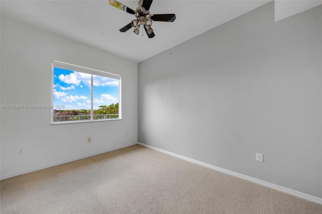 APT-501 - 3600 Oaks Clubhouse Dr, Condo with 3 bedrooms, 2 bathrooms and null parking in Pompano Beach FL | Image 23