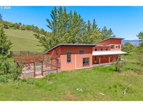 1848 Anderson Creek Rd, Talent, OR, 97540-7723 | Card Image