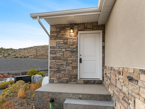 350 W Dublin St, Eureka, UT, 84628-7757 | Card Image