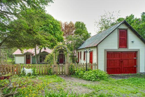 14005 W Front Rd, Stella, ON, K0H2S0 | Card Image