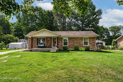 146 Goldenrod Ct, Shepherdsville, KY, 40165-9632 | Card Image