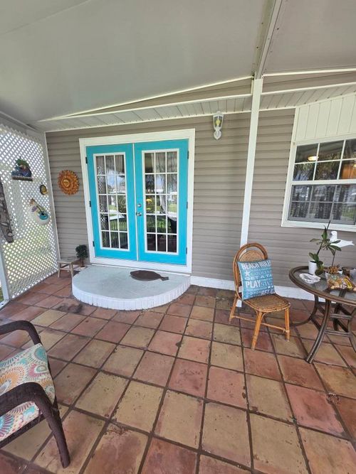 740 Lark Dr, Sebastian, FL, 32976-7224 | Card Image