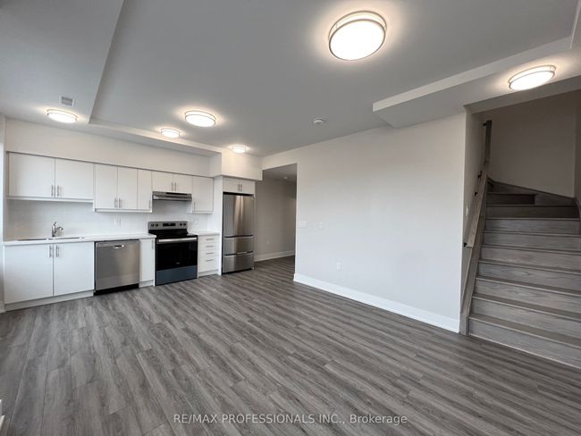 139 - 62 Dixfield Dr, House attached with 2 bedrooms, 2 bathrooms and 1 parking in Etobicoke ON | Image 5