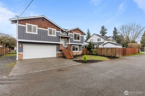 17521 160th St Se, Monroe, WA, 98272-1901 | Card Image