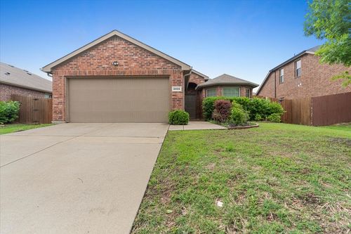 2035 Karsen Ln, Heartland, TX, 75126-3408 | Card Image
