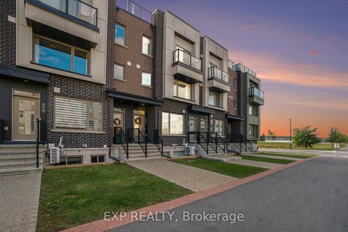 770 Mikinak Rd, Ottawa, ON, K1K5A5 | Card Image