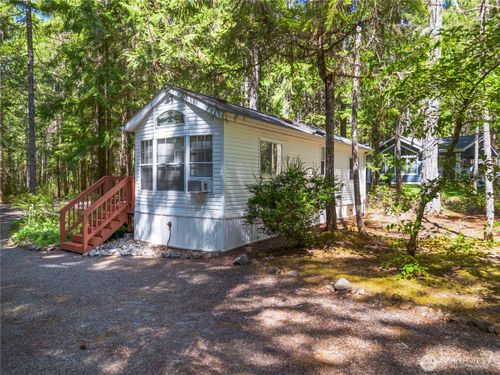 421 N Mount Jupiter Dr, Hoodsport, WA, 98548-9508 | Card Image