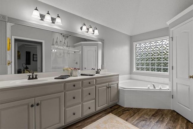22112 W 59 Th St, House other with 4 bedrooms, 4 bathrooms and null parking in Shawnee KS | Image 23