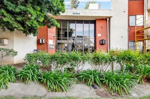 314-20234 Cantara St, Winnetka, CA, 91306-1864 | Card Image