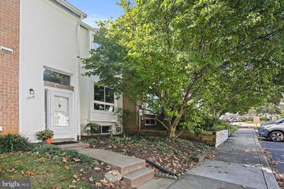 7416 Sweet Clover, Townhouse with 4 bedrooms, 3 bathrooms and null parking in COLUMBIA MD | Image 2