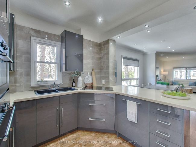 59 Corley Ave, House attached with 3 bedrooms, 2 bathrooms and null parking in Toronto ON | Image 20