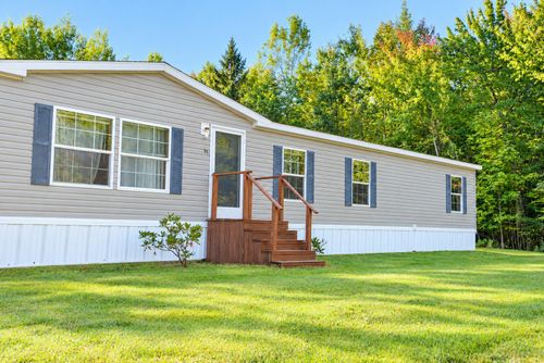 96 Madeline Dr, Oakland, ME, 04963-5145 | Card Image