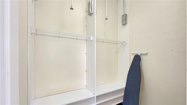Laundry Room | Image 30