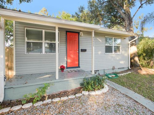 4211 12th Ave S, St Petersburg, FL, 33711-2401 | Card Image