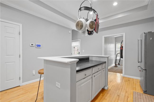 2113 Wharton St, House other with 3 bedrooms, 2 bathrooms and null parking in Pittsburgh PA | Image 12