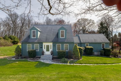 38 Barnhill Rd, Woodbury, CT, 06798-2219 | Card Image