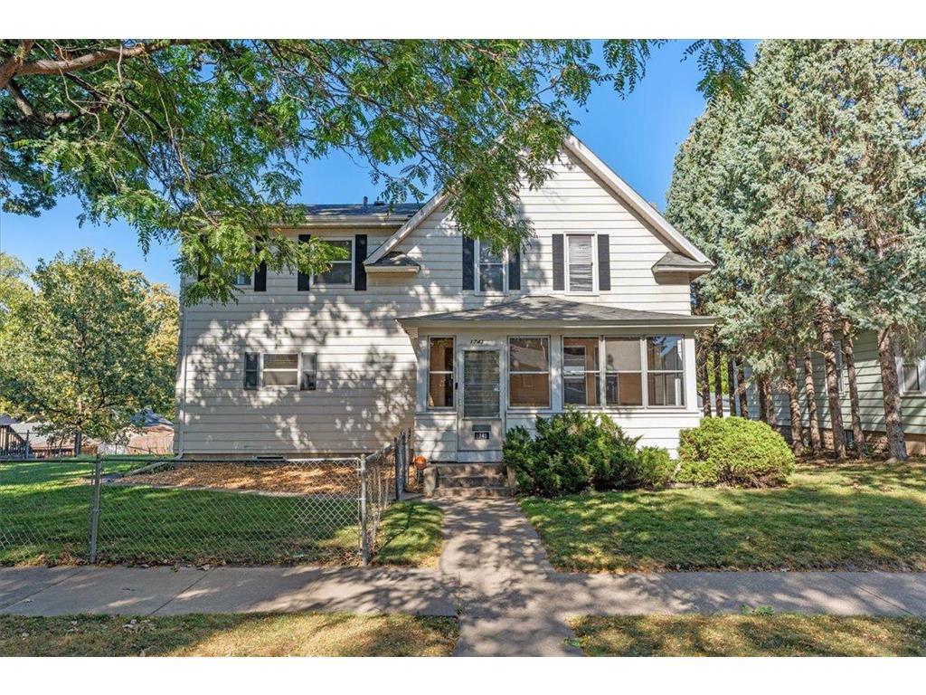 Stillwater Ave, Saint Paul, MN 55106