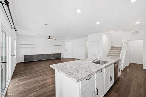 5102-3795 Canis Minor Ln, Henderson, NV, 89052 | Card Image