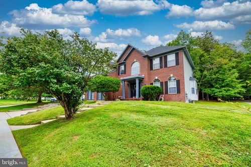 8911 Dangerfield Pl, Clinton, MD, 20735-2824 | Card Image