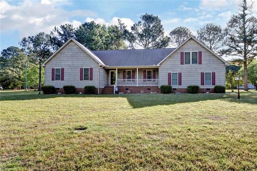 42 Gurwen Dr, Smithfield, VA, 23430-2650 | Card Image