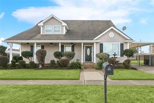 416 Riess Pl, Chalmette, LA, 70043-5256 | Card Image