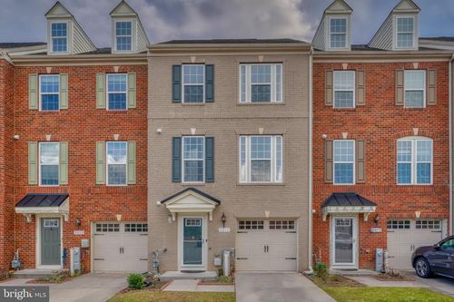 3015 Hockley Mill Dr, ELLICOTT CITY, MD, 21043-5566 | Card Image