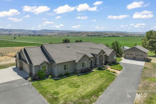 10989 Rift Valley Dr, Caldwell, ID, 83607-7308 | Card Image