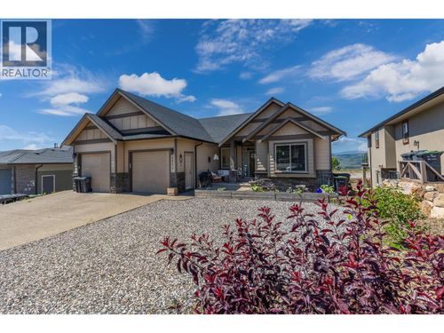 6552 Blackcomb Pl, Vernon, BC, V1B4E1 | Card Image