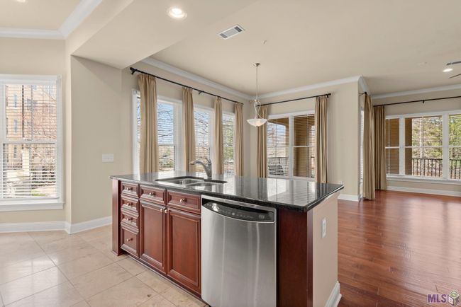 APT-207 - 990 Stanford Ave, Condo with 3 bedrooms, 3 bathrooms and 3 parking in Baton Rouge LA | Image 10