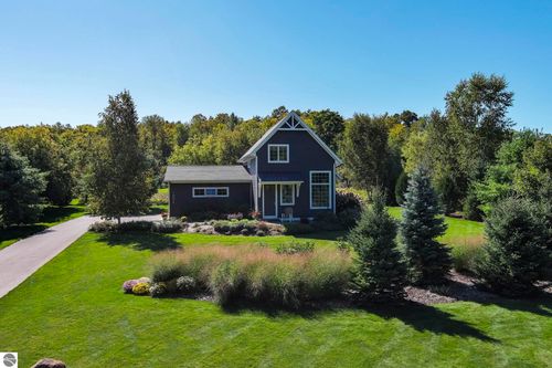 10624 E Ora Lee Lane, Suttons Bay, MI, 49682 | Card Image