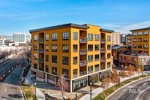 515-880 W River St, Boise, ID, 83702-7034 | Card Image