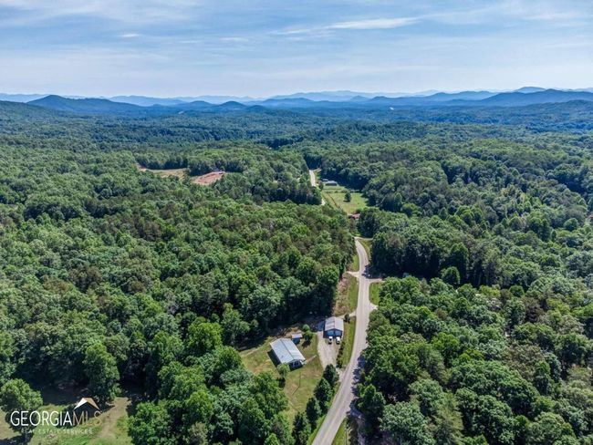 5574 Hardscrabble Rd, House other with 3 bedrooms, 2 bathrooms and 3 parking in mineral bluff GA | Image 40