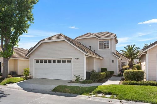 10496 Rancho Carmel Dr, San Diego, CA, 92128-3666 | Card Image
