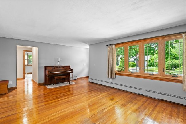 16 Sheldon Ave, House other with 3 bedrooms, 2 bathrooms and 2 parking in Easthampton MA | Image 6