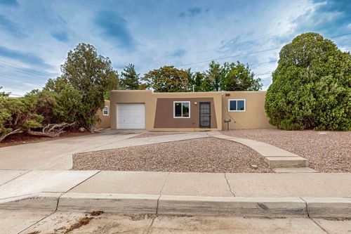 6017 Zimmerman Ave Ne, Albuquerque, NM, 87110-5922 | Card Image