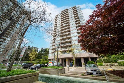 402-9633 Manchester Dr, Burnaby, BC, V3N4Y9 | Card Image